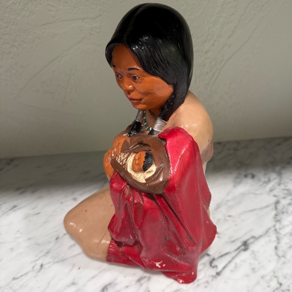Vintage Native American Indian Women & Baby Byron Molds 1982 Decor Retro 10.5” H - Picture 7 of 7